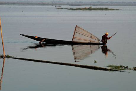 Inle Lake – Dưới bóng mặt trời Inle Lake – Dưới bóng mặt trời