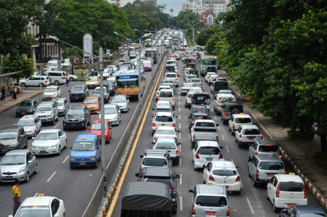 Xe máy gây ra 800 vụ tai nạn giao thông mỗi năm tại Yangon