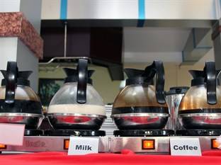 Asia Plaza Hotel 3***