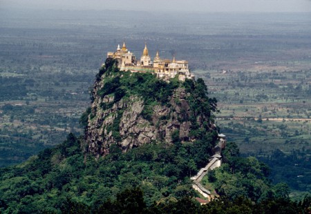 Bật mí bí mật về các ngôi chùa đền cổ kính tại Myanmar