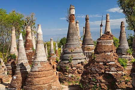 Đến Thăm Ngôi Làng Có 1000 Ngọn Tháp Cổ Ở Myanmar