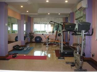 Grand Laurel Hotel 3***