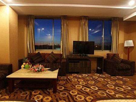 Khách sạn Best Western Green Hill Hotel 4****