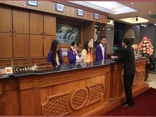 Khách sạn Excel Treasure Hotel 3***