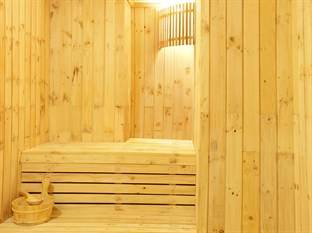 Khách sạn Hotel Grand United (Ahlone Branch)