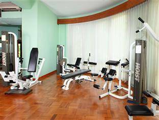 Khách sạn Inya Lake Hotel 4****