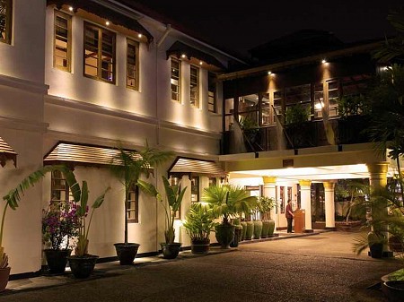 Khách sạn Myanmar: Savoy Hotel Yangon Khách sạn Myanmar: Savoy Hotel Yangon
