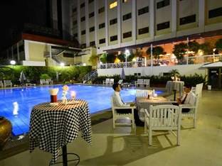 Khách sạn Summit Parkview Yangon 4****