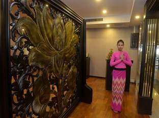 Khách sạn Taw Win Garden Hotel 4****