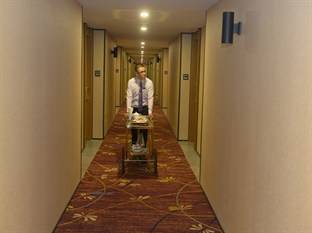 Khách sạn Taw Win Garden Hotel 4****