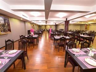 Khách sạn Taw Win Garden Hotel 4****