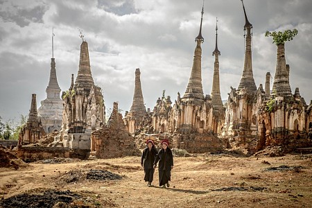 Khám phá khu đền Nyaung cổ kính ở Myanmar