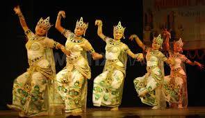 Nghệ Thuật Múa Truyền Thống Ở Myanmar