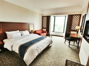 Sedona Hotel Mandalay