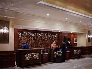Sule Shangri-La Yangon Hotel 5*****