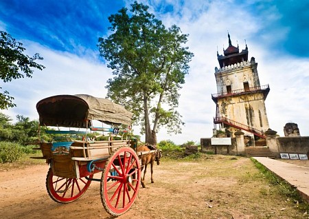 Tới thăm những ngôi làng đặc biệt ở Myanmar