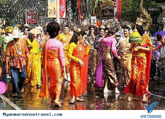 Songkran, Thái Lan - Ảnh 2 Songkran, Thái Lan - Ảnh 2
