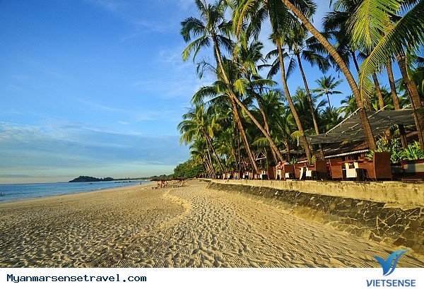 Bãi biển Ngapali Bãi biển Ngapali