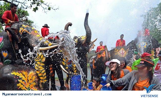 Songkran, Thái Lan - Ảnh 1 Songkran, Thái Lan - Ảnh 1