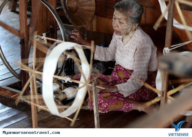 Khám phá làng trồng sen làm lụa tại Myanmar - Ảnh 7 Khám phá làng trồng sen làm lụa tại Myanmar - Ảnh 7