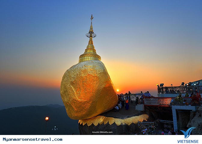 5 ngôi chùa Phật giáo linh thiêng nhất ở Myanmar - Ảnh 2 5 ngôi chùa Phật giáo linh thiêng nhất ở Myanmar - Ảnh 2