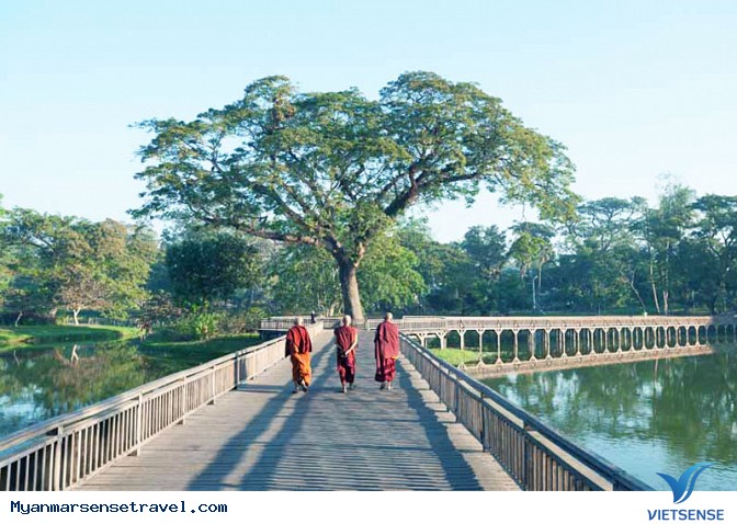 Hồ Kandawgyi - Thiên đường tuyệt đẹp đón khách thăm quan tại Myanmar - Ảnh 4 Hồ Kandawgyi - Thiên đường tuyệt đẹp đón khách thăm quan tại Myanmar - Ảnh 4