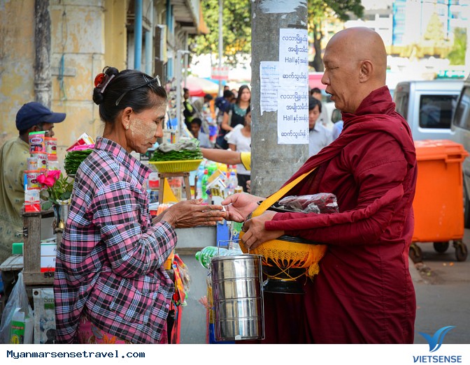 Bí quyết mua sắm tại chợ độc đáo ở Myanmar - Ảnh 1 Bí quyết mua sắm tại chợ độc đáo ở Myanmar - Ảnh 1