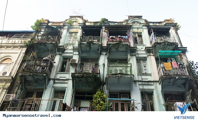 Longyi Myanmar: Khi đàn ông mặc váy - Ảnh 1 Longyi Myanmar: Khi đàn ông mặc váy - Ảnh 1