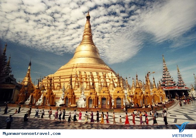 Ngôi chùa Shwedagon nổi tiếng tại Yangon Ngôi chùa Shwedagon nổi tiếng tại Yangon
