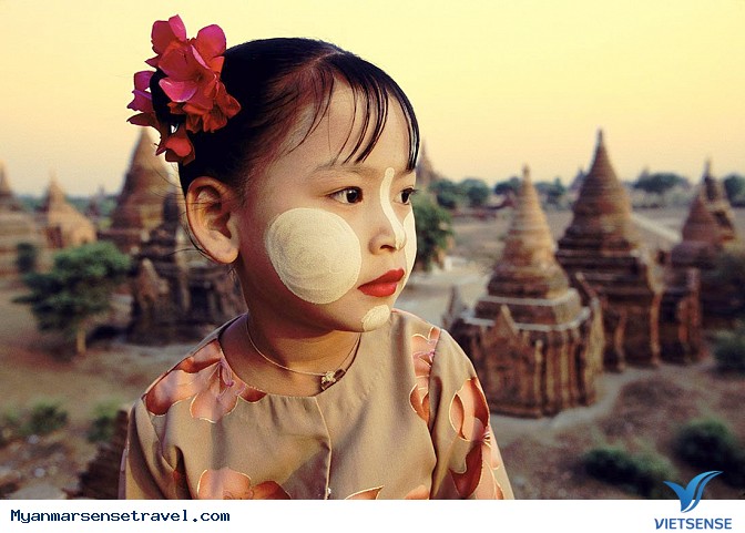 Hóa thân thành người dân Myanmar Hóa thân thành người dân Myanmar