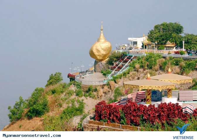 Tò mò khám phá Golden Rock - Hòn đá thiêng hút khách nhất ở Myanmar - Ảnh 2 Tò mò khám phá Golden Rock - Hòn đá thiêng hút khách nhất ở Myanmar - Ảnh 2