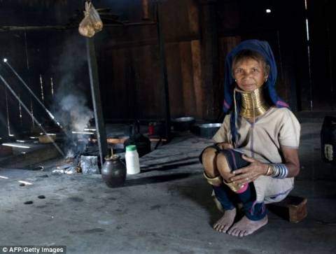 Bộ tộc Kayan nét văn hóa đẹp rất riêng của Myanmar - Ảnh 7 Bộ tộc Kayan nét văn hóa đẹp rất riêng của Myanmar - Ảnh 7