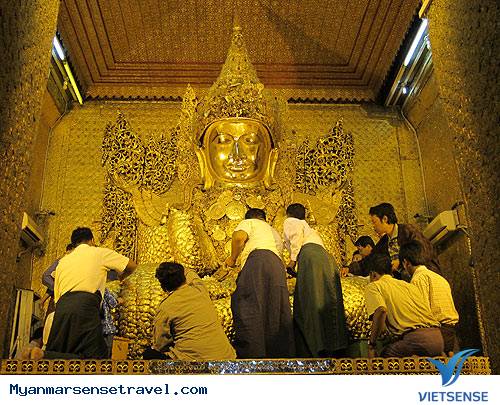 Chùa Mahamuni Ở Mandalay Myanmar Chùa Mahamuni Ở Mandalay Myanmar