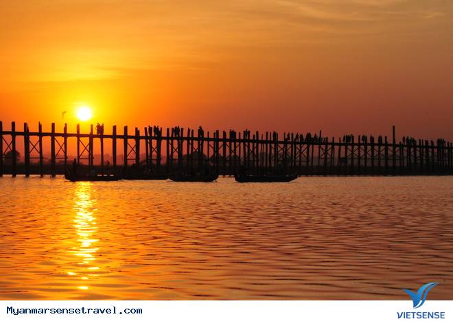 Đến cầu U Bein ngắm hoàng hôn đẹp nhất thế giới Ảnh 6