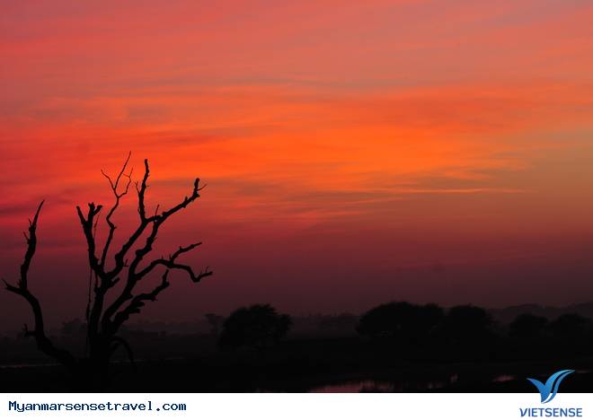 Đến cầu U Bein ngắm hoàng hôn đẹp nhất thế giới Ảnh 2