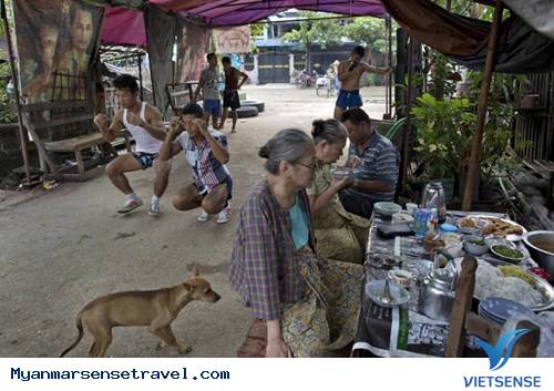 Đến Thăm Lò Võ Vỉa Hè Ở Thành Phố Yagon - Myanmar - Ảnh 8 Đến Thăm Lò Võ Vỉa Hè Ở Thành Phố Yagon - Myanmar - Ảnh 8