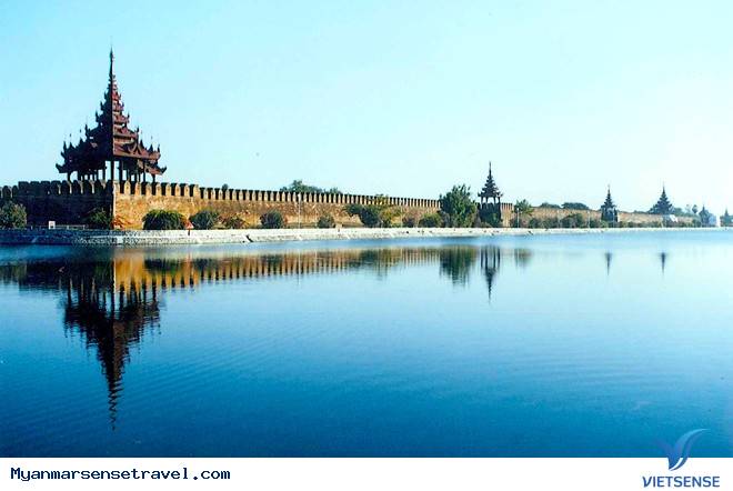 Núi Popa và tu viện Taung Kalat Núi Popa và tu viện Taung Kalat