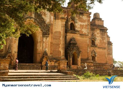 Huyền thoại về ngôi đền dang dở Dhammayangyi