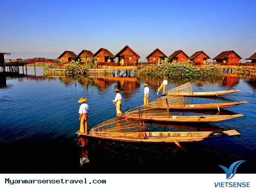 Khu chợ đặc sắc ít khách thăm quan biết - Ảnh 3 Khu chợ đặc sắc ít khách thăm quan biết - Ảnh 3