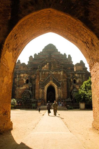 Ngôi Đền Dang Dở Dhammayangyi