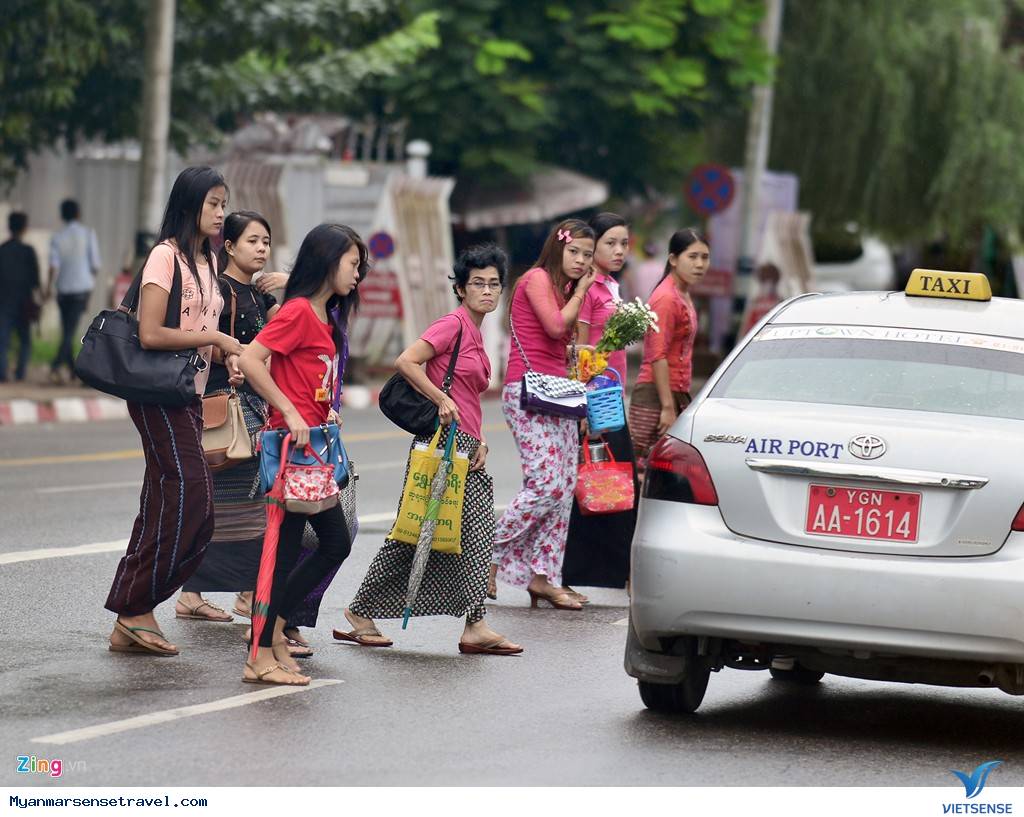 Những Hình Ảnh Về Hệ Thống Giao Thông Khác Biệt Tại Myanmar - Ảnh 5 Những Hình Ảnh Về Hệ Thống Giao Thông Khác Biệt Tại Myanmar - Ảnh 5