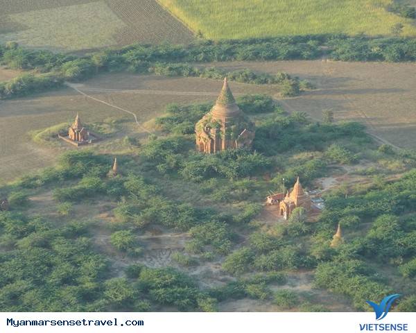 Những lưu ý về trang phục khi vào đền chùa Myanmar - Ảnh 1