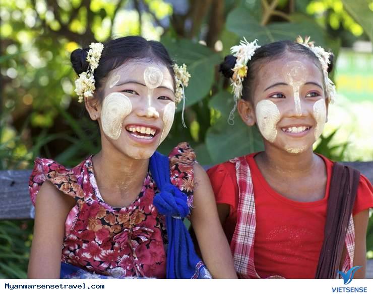 Phong tục và nét đẹp độc đáo - Ảnh 2