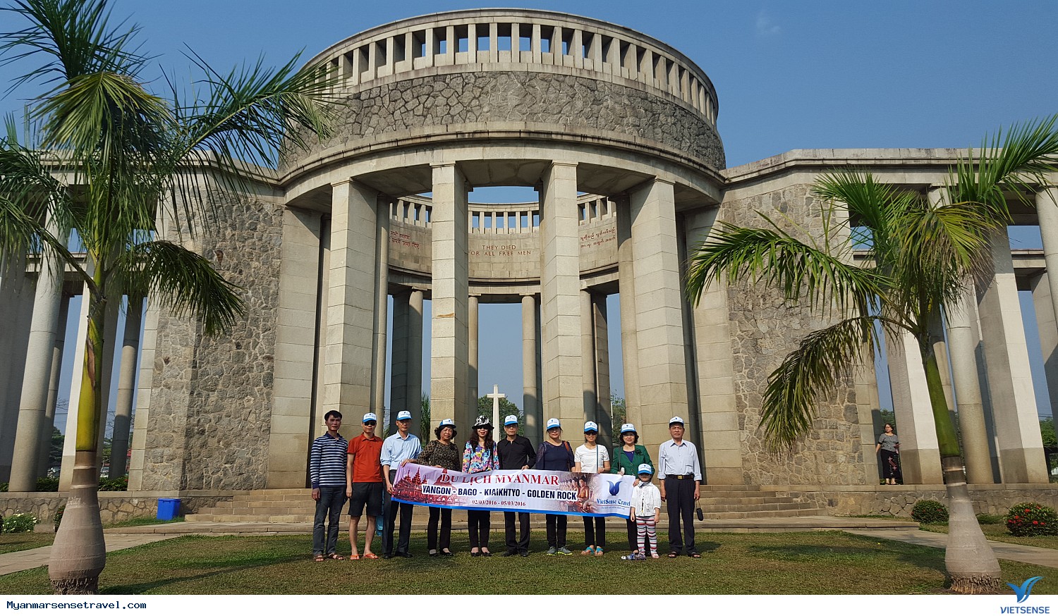 Kyaikhtyo – Golden Rock – Yangon Dịp 30/4: Khám Phá Đất Nước Lịch Sử Bên Gia Đình Và Người Thân!