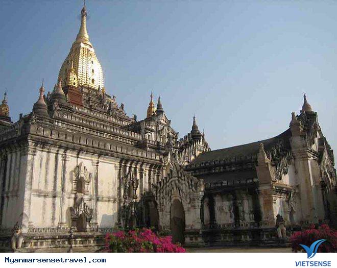 Ngôi đền kì vĩ Ananda