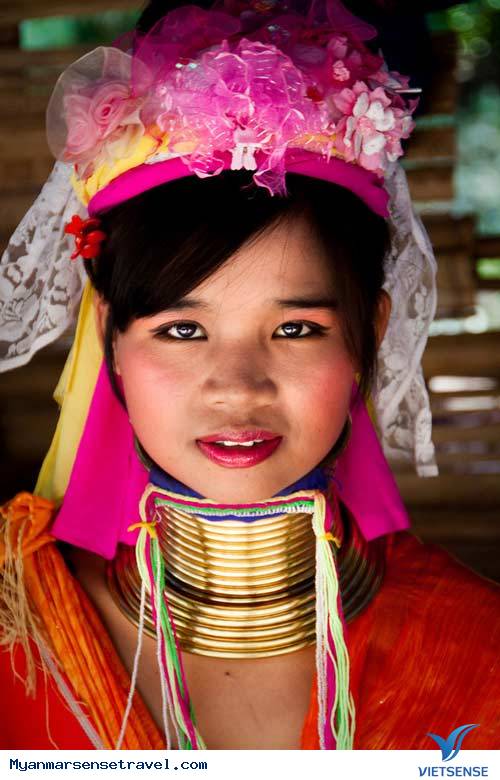 Tục đeo vòng cổ kỳ lạ của bộ lạc Kayan ở Myanmar