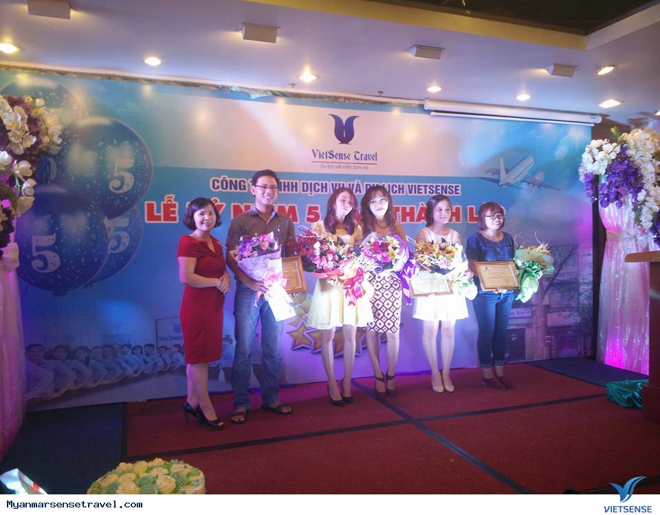 VietSense Travel Hân Hoan Kỷ Niệm 5 Năm Thành Lập Công ty - Ảnh 8 VietSense Travel Hân Hoan Kỷ Niệm 5 Năm Thành Lập Công ty - Ảnh 8