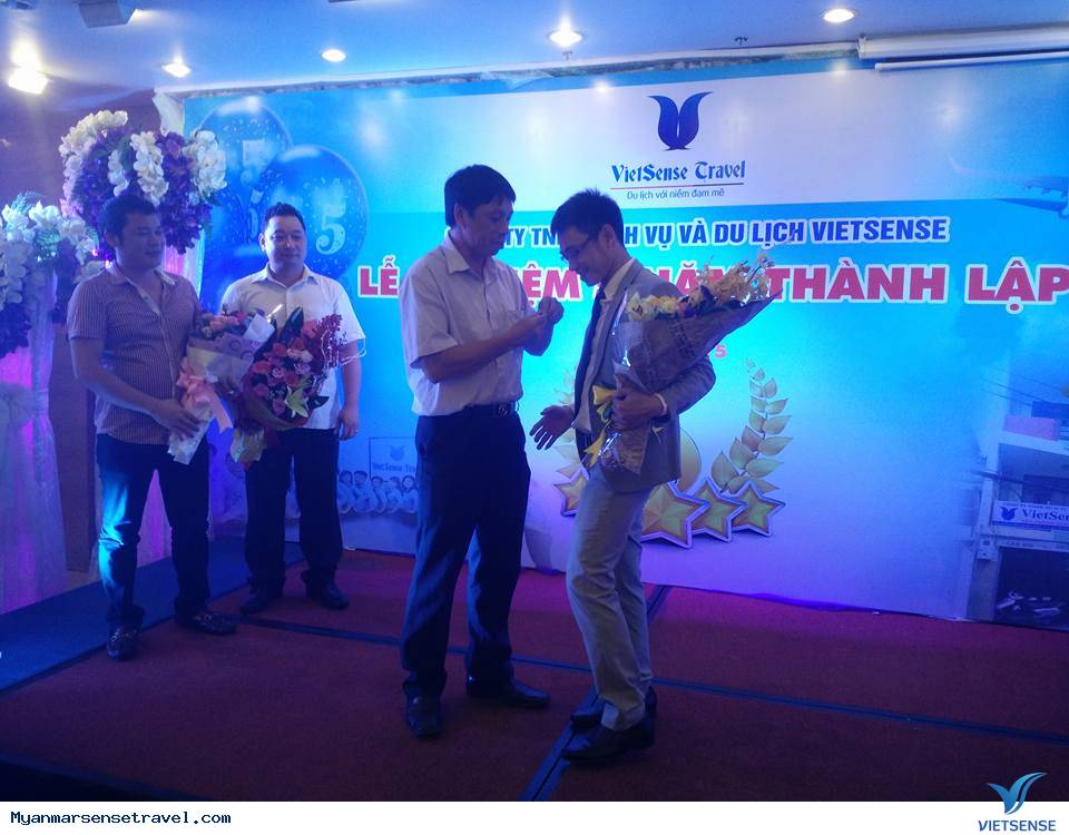 VietSense Travel Hân Hoan Kỷ Niệm 5 Năm Thành Lập Công ty - Ảnh 7 VietSense Travel Hân Hoan Kỷ Niệm 5 Năm Thành Lập Công ty - Ảnh 7