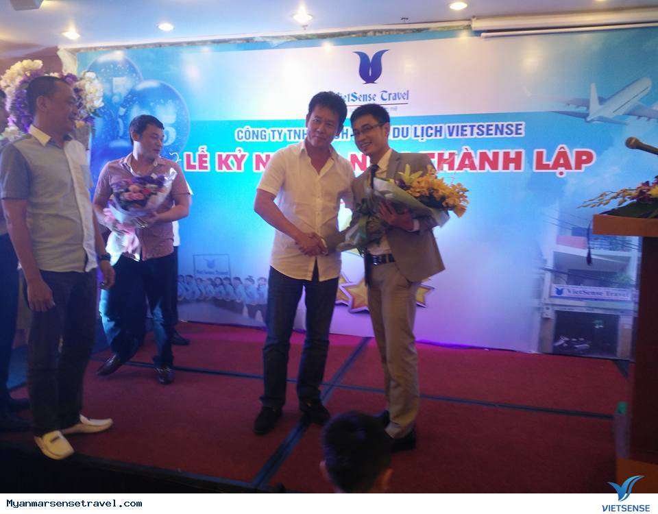 VietSense Travel Hân Hoan Kỷ Niệm 5 Năm Thành Lập Công ty - Ảnh 4 VietSense Travel Hân Hoan Kỷ Niệm 5 Năm Thành Lập Công ty - Ảnh 4