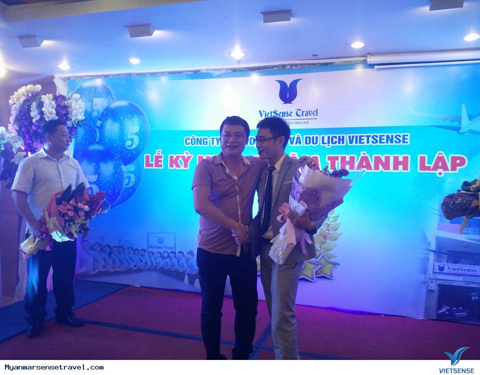 VietSense Travel Hân Hoan Kỷ Niệm 5 Năm Thành Lập Công ty - Ảnh 3 VietSense Travel Hân Hoan Kỷ Niệm 5 Năm Thành Lập Công ty - Ảnh 3